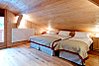 2 triple bedrooms with ensuite bathrooms (1st floor)